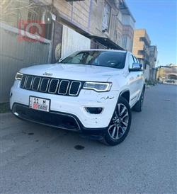 جيب جراند شيروكي